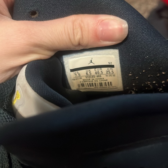 Jordan son of mars ‘Armory Navy’ - Picture 4 of 6